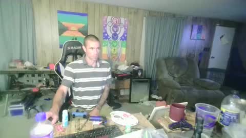 jrizzle1111 online show from September 10, 2025, 9:20 am