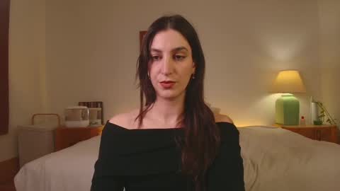 Snapshot of jsmine_ chatting on February 19, 2025, 9:14 pm Jsmine and sometimes Beaulooks online show from February 19, 2025, 9:14 pm