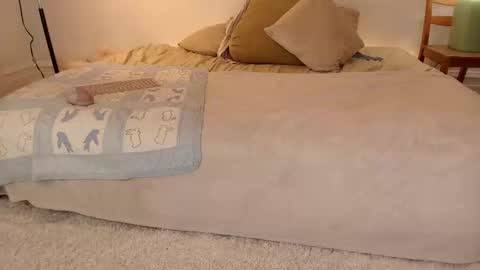 Snapshot of jsmine_ chatting on November 21, 2025, 11:25 pm Jsmine and sometimes Beaulooks online show from November 21, 2025, 11:25 pm