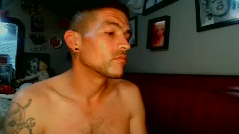 EdgingAllDay2Cum online show from October 23, 2025, 5:01 pm