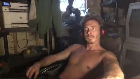 Snapshot of jts555 chatting on November 16, 2025, 10:04 pm JTS online show from November 16, 2025, 10:04 pm