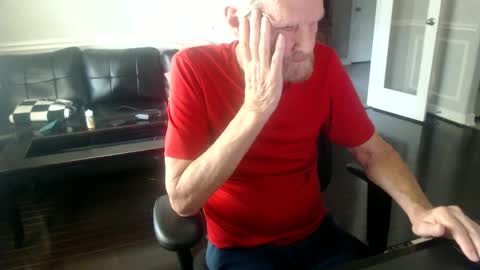 Snapshot of jtull52 chatting on September 14, 2025, 3:33 pm jtull52 online show from September 14, 2025, 3:33 pm