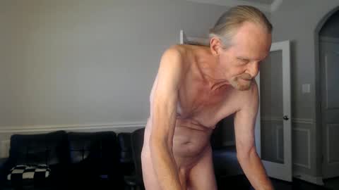 Snapshot of jtull52 chatting on September 26, 2025, 6:12 pm jtull52 online show from September 26, 2025, 6:12 pm