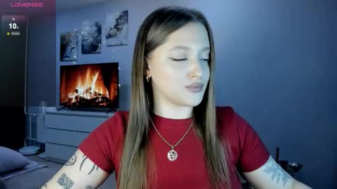 Julia and Julia online show from October 9, 2025, 9:13 pm