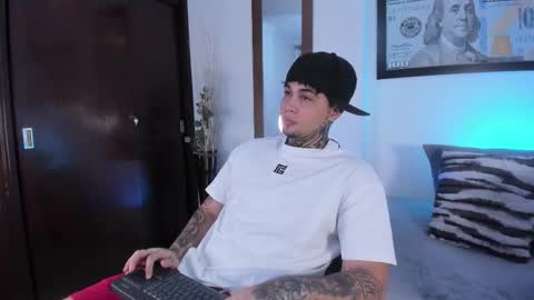 Snapshot of juan_alvarez18 chatting on September 24, 2025, 2:48 am juan_alvarez18 online show from September 24, 2025, 2:48 am