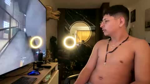 Snapshot of juan_belmont chatting on November 20, 2025, 5:23 pm Juan Belmont online show from November 20, 2025, 5:23 pm