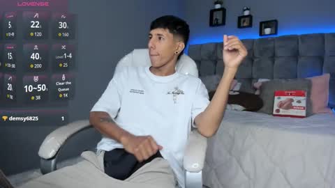 Snapshot of juan_zabala chatting on September 22, 2025, 12:29 pm Juan online show from September 22, 2025, 12:29 pm