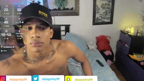 Snapshot of juanbigcock21cm chatting on November 12, 2025, 4:57 am juan jose online show from November 12, 2025, 4:57 am