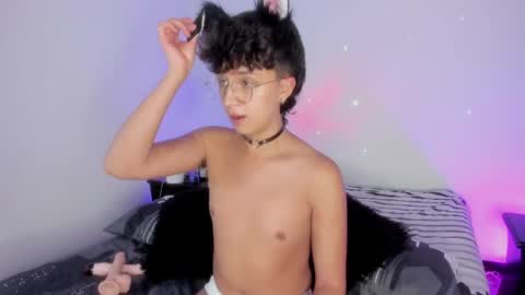 juandaaa__ online show from March 4, 2025, 11:11 pm