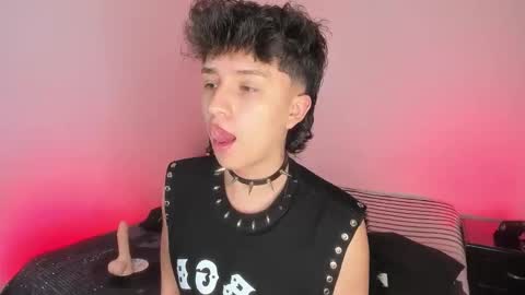 juandaaa__ online show from October 28, 2025, 2:59 am