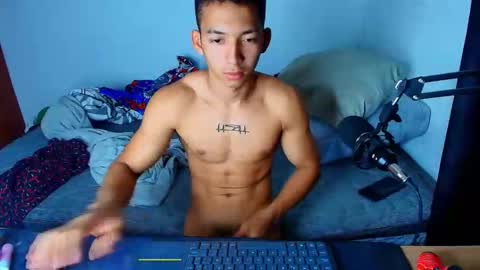 Snapshot of juansw66 chatting on November 18, 2025, 3:38 pm juansw66 online show from November 18, 2025, 3:38 pm