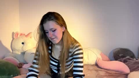 Snapshot of judieswales chatting on November 25, 2025, 4:40 pm Gera online show from November 25, 2025, 4:40 pm