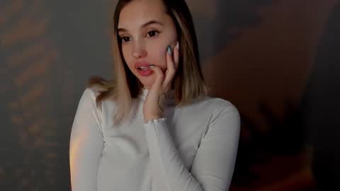 Snapshot of judymiles chatting on January 29, 2025, 5:19 am Angelica online show from January 29, 2025, 5:19 am