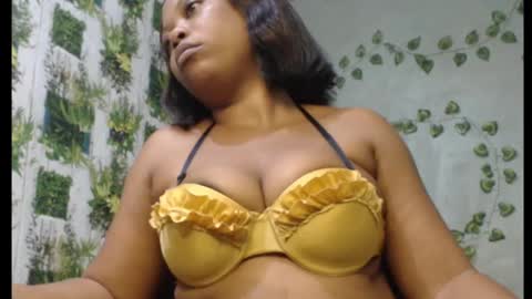 Snapshot of juicy_gold22 chatting on January 13, 2025, 6:27 am Mariagold online show from January 13, 2025, 6:27 am