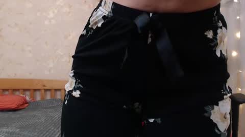 Snapshot of juicy_jesss chatting on January 3, 2025, 11:01 pm juicy_jesss online show from January 3, 2025, 11:01 pm
