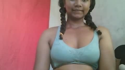 Snapshot of juicy_pretty chatting on December 10, 2024, 7:16 am stellah online show from December 10, 2024, 7:16 am