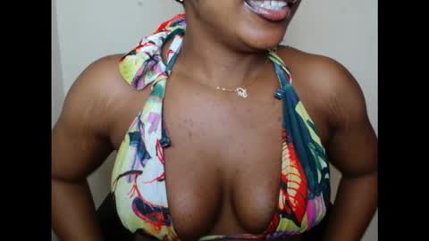 Snapshot of juicycuntx chatting on September 12, 2025, 8:14 am juicycuntx online show from September 12, 2025, 8:14 am