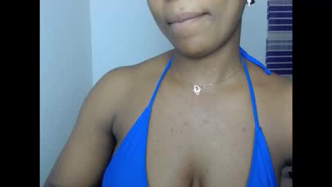 Snapshot of juicycuntx chatting on October 6, 2025, 9:18 am juicycuntx online show from October 6, 2025, 9:18 am