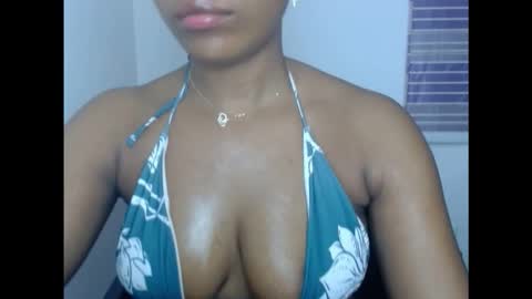 Snapshot of juicycuntx chatting on October 14, 2025, 9:21 am juicycuntx online show from October 14, 2025, 9:21 am