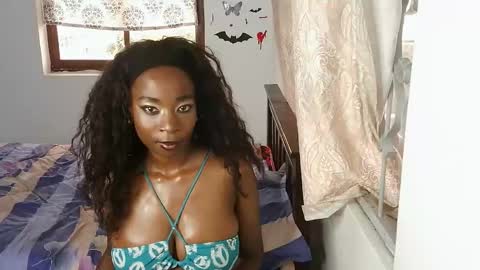 Snapshot of juicymeg chatting on October 27, 2025, 6:17 am juicymeg online show from October 27, 2025, 6:17 am
