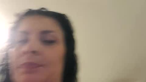 Snapshot of juicymommies chatting on December 16, 2025, 2:49 am Darklover1987 online show from December 16, 2025, 2:49 am