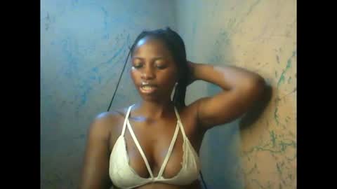 Snapshot of juicypiexx chatting on September 29, 2025, 3:33 am juicypiexx online show from September 29, 2025, 3:33 am