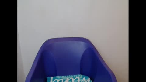 Snapshot of juicyxpink chatting on February 15, 2025, 3:28 pm juicyxpink online show from February 15, 2025, 3:28 pm