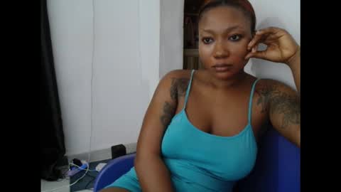 Snapshot of juicyxpink chatting on September 21, 2025, 6:26 am juicyxpink online show from September 21, 2025, 6:26 am