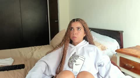 Andry but call me yulieth online show from January 24, 2025, 8:00 pm