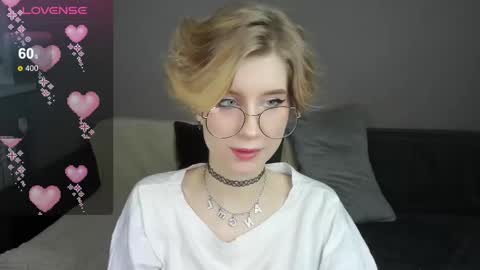 Snapshot of julescrown chatting on February 22, 2025, 1:11 am Jules online show from February 22, 2025, 1:11 am