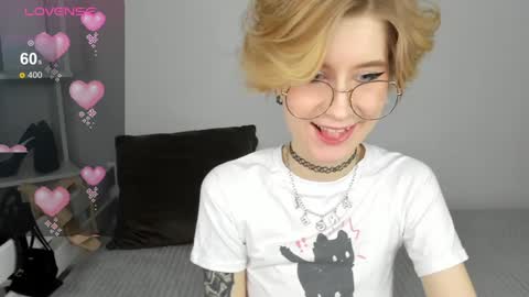 Snapshot of julescrown chatting on February 26, 2025, 1:11 am Jules online show from February 26, 2025, 1:11 am