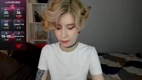 Snapshot of julescrown chatting on September 18, 2025, 12:45 am Jules online show from September 18, 2025, 12:45 am