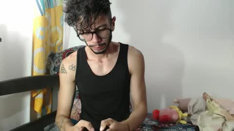 Snapshot of julfigo chatting on January 15, 2025, 11:53 am Julfigo online show from January 15, 2025, 11:53 am