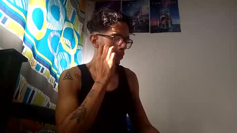 Snapshot of julfigo chatting on January 22, 2025, 12:49 pm Julfigo online show from January 22, 2025, 12:49 pm