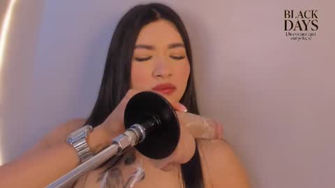 Snapshot of juli_casanova chatting on November 29, 2025, 12:30 pm juli_casanova online show from November 29, 2025, 12:30 pm