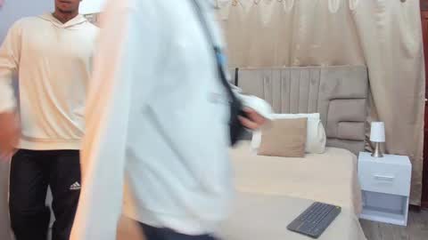 Snapshot of julian_billy chatting on December 27, 2024, 11:28 am julian billy online show from December 27, 2024, 11:28 am