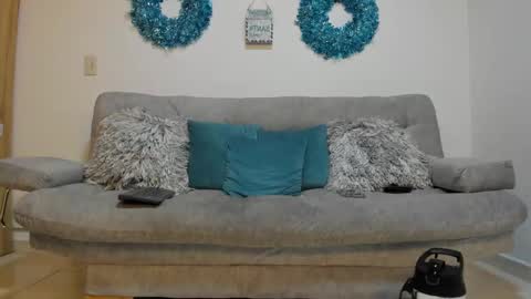 Snapshot of julian_wallace chatting on January 14, 2025, 12:43 am julian_wallace online show from January 14, 2025, 12:43 am