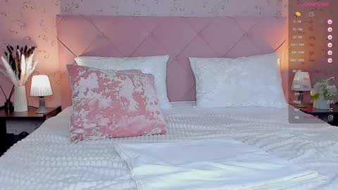 Juliana online show from March 5, 2025, 6:12 am