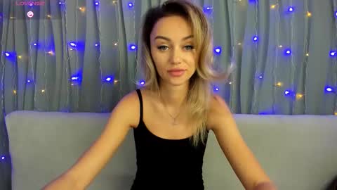 Yulya online show from November 5, 2025, 3:06 am