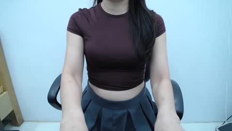 julie9x online show from September 14, 2025, 8:41 pm