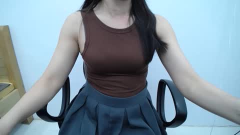 julie9x online show from September 17, 2025, 12:23 am