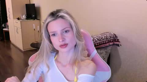 Julie online show from November 18, 2025, 4:33 pm