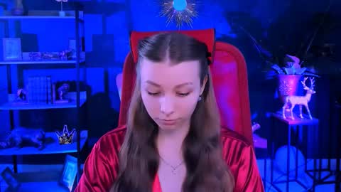 juliedaniel online show from November 28, 2025, 4:37 am