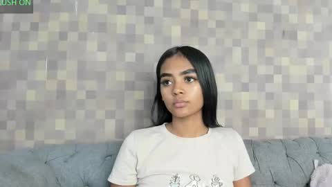 Juli online show from September 23, 2025, 7:39 pm