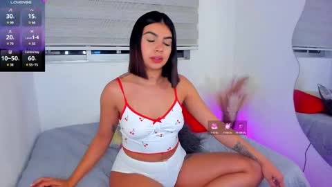 Snapshot of julietagames69 chatting on February 24, 2025, 6:05 am Julieth Gomez online show from February 24, 2025, 6:05 am
