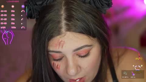 Snapshot of julietdream chatting on October 27, 2025, 4:11 pm J U L I E T online show from October 27, 2025, 4:11 pm