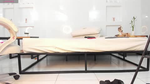Snapshot of julietha_taylor chatting on January 21, 2025, 5:38 am Julietha online show from January 21, 2025, 5:38 am