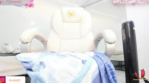 Snapshot of julietha_taylor chatting on March 11, 2025, 6:00 am Julietha online show from March 11, 2025, 6:00 am