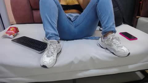 Snapshot of julietha_taylor chatting on November 14, 2025, 11:46 pm Julietha online show from November 14, 2025, 11:46 pm