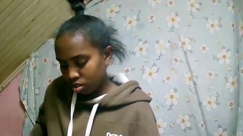 Snapshot of juliette9794 chatting on September 11, 2025, 12:22 am juliette9794 online show from September 11, 2025, 12:22 am